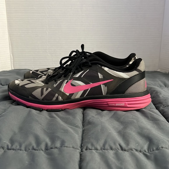 Nike Training Dual Fusion TR Sneakers - Picture 3 of 7